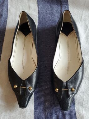 CHANEL Flats 2006